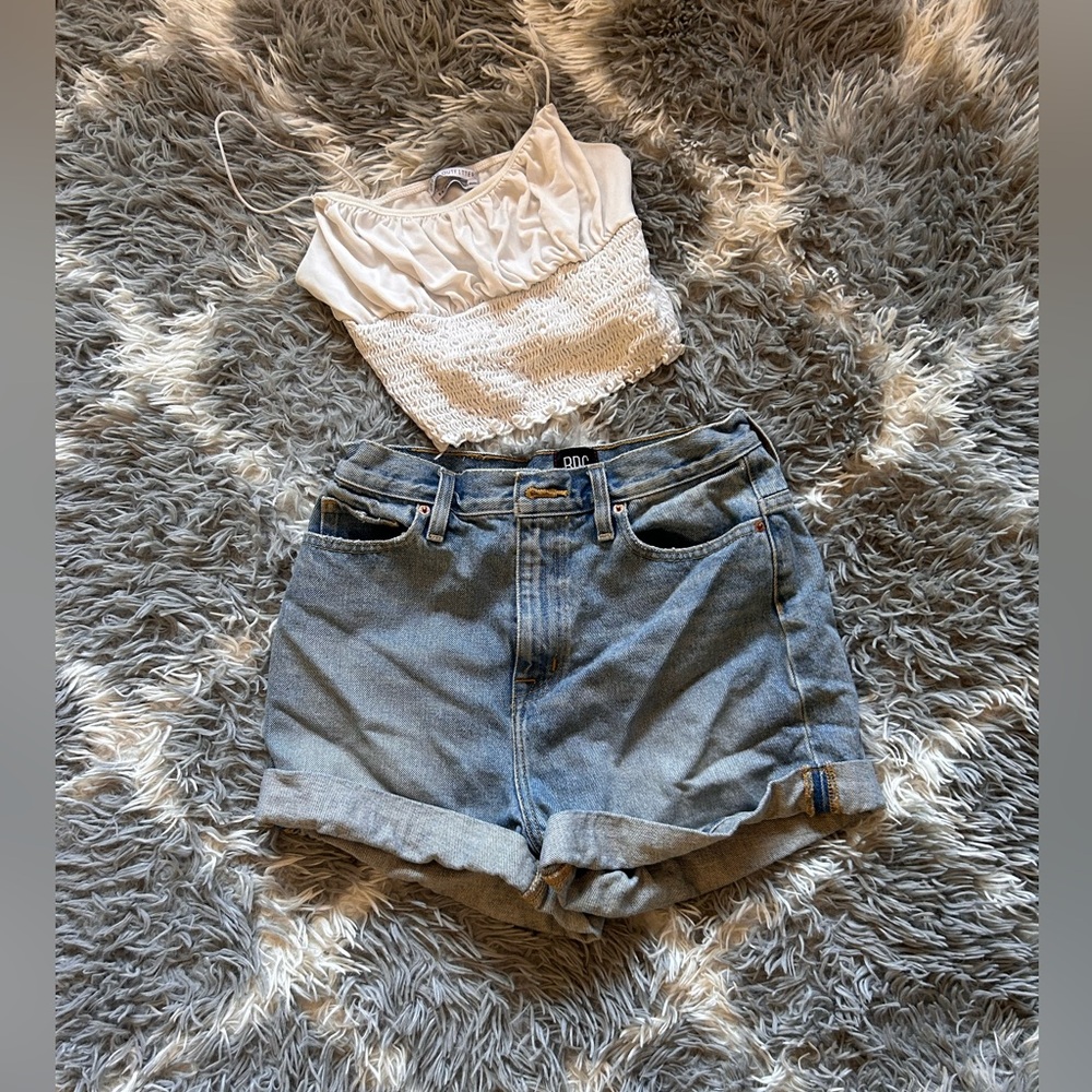 Urban outfitters size small top and shorts size 4